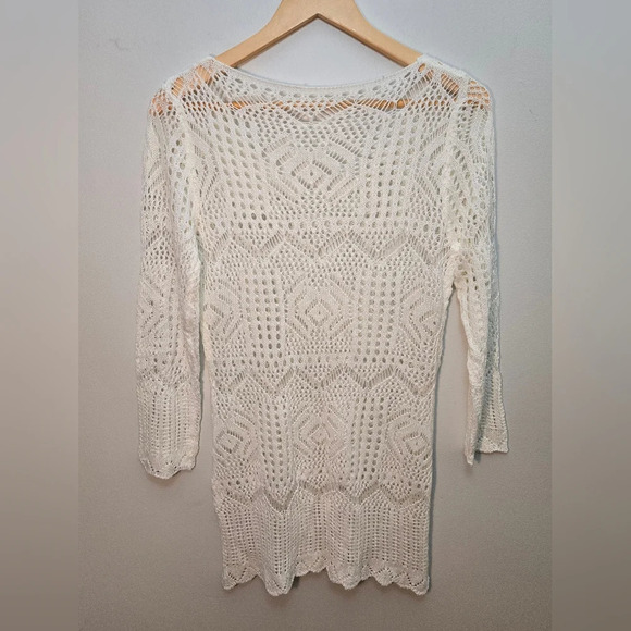 Crochet Open Weave Lace Top/Tunic/coverup - Soft! Sz Medium LIKE NEW - Picture 2 of 4